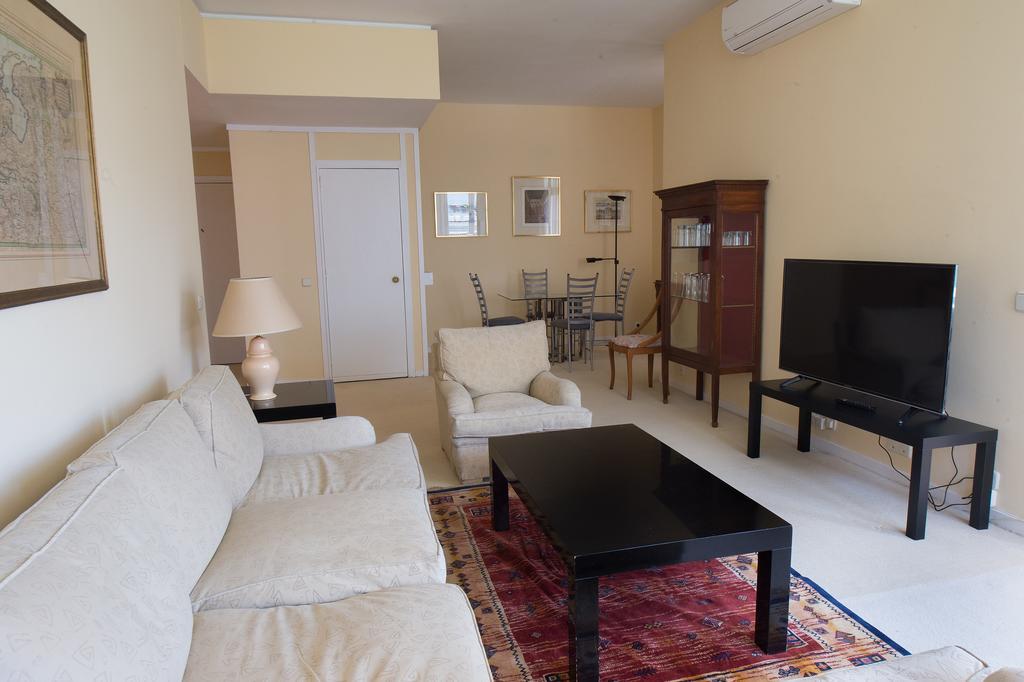 Apartamento Juan Ramon Jimenez * Madrid